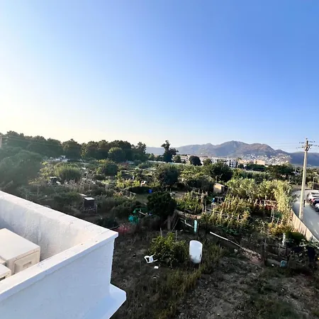 约卡马尔露营酒店