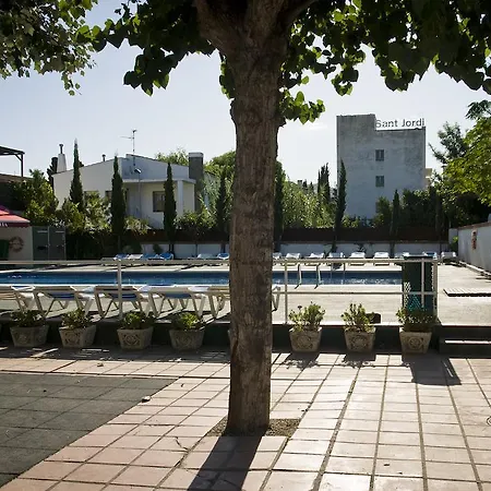 مكان تخييم Camping Joncar Mar *