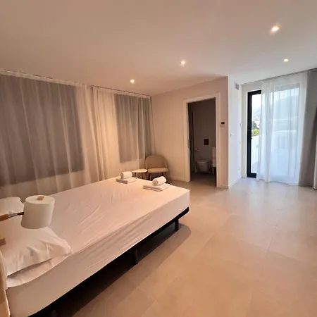 Joncar Mar Kemping Roses