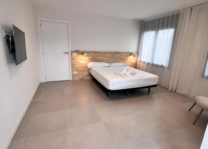 约卡马尔露营酒店 * 罗萨斯