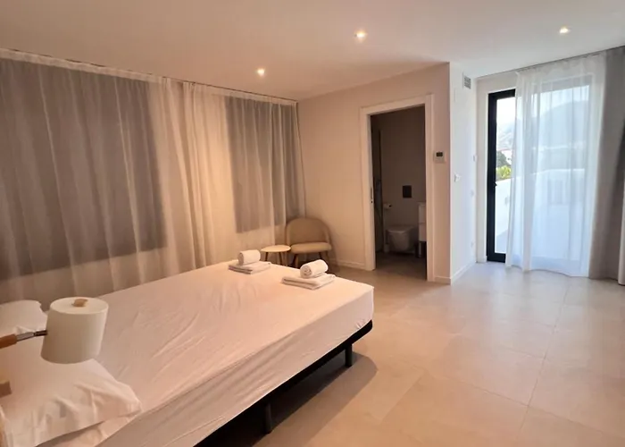 约卡马尔露营酒店 营地 罗萨斯