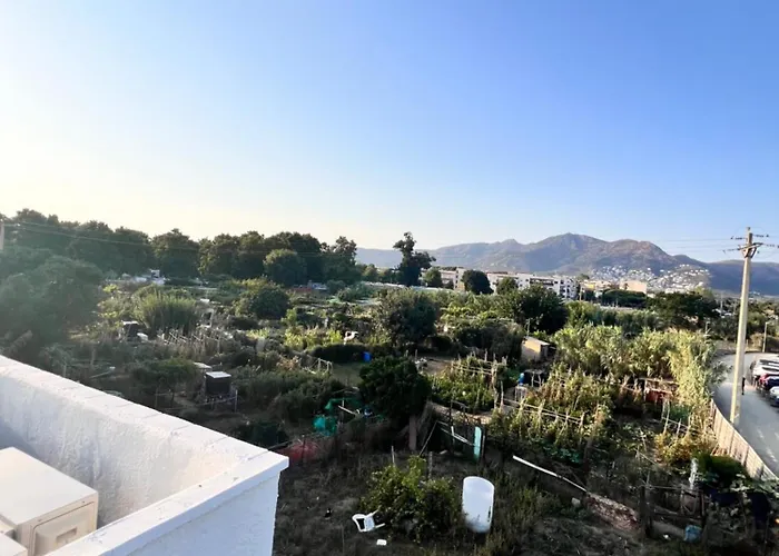 约卡马尔露营酒店