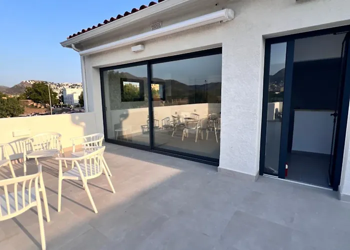 约卡马尔露营酒店 罗萨斯