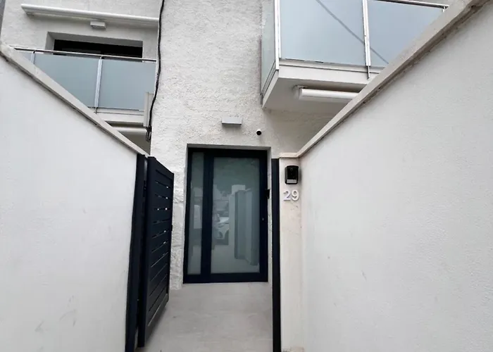 约卡马尔露营酒店