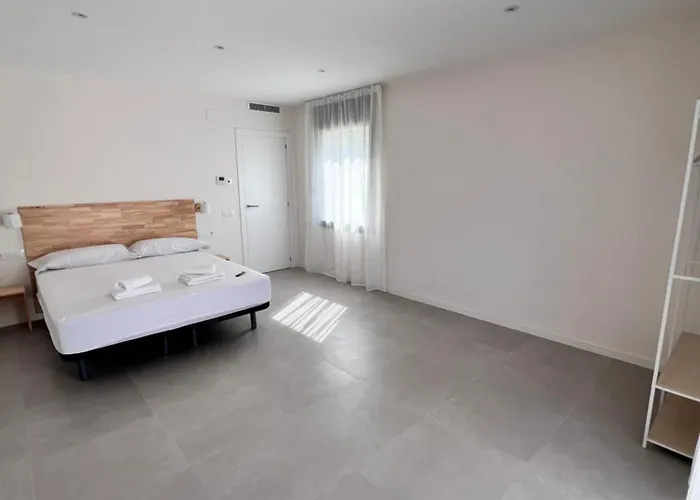 约卡马尔露营酒店 营地 *