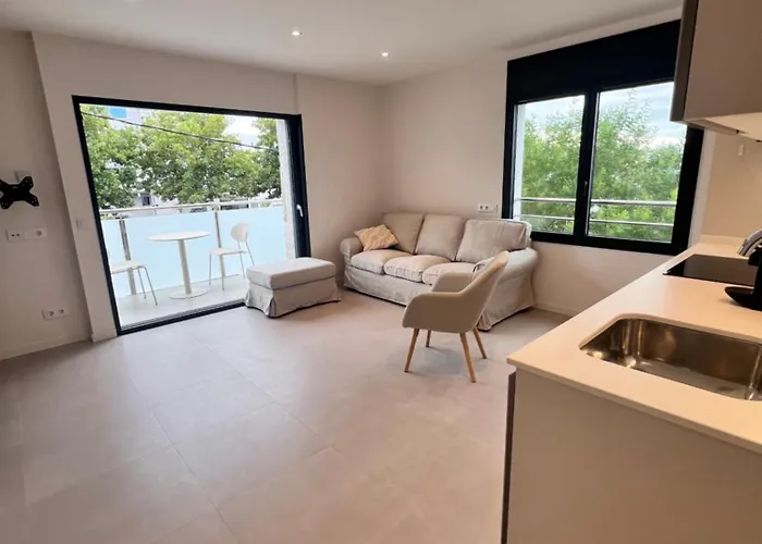 约卡马尔露营酒店