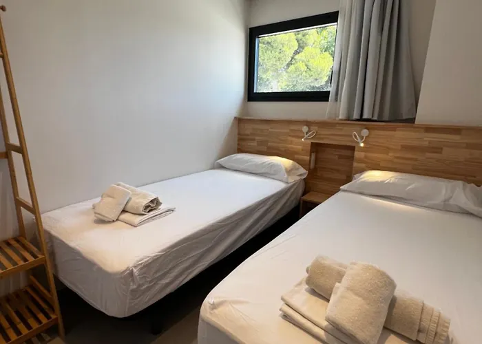 约卡马尔露营酒店 * 罗萨斯